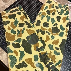 Carhartt Camo Jogger Sweat Pants Kids Boys Youth XL 18-20 Camouflage Sweatpants